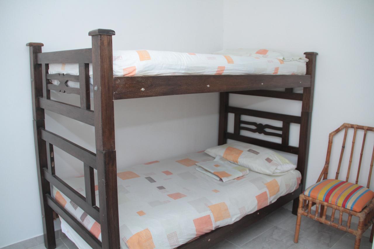 Hostal Fuente Clara Santa Marta  Zewnętrze zdjęcie